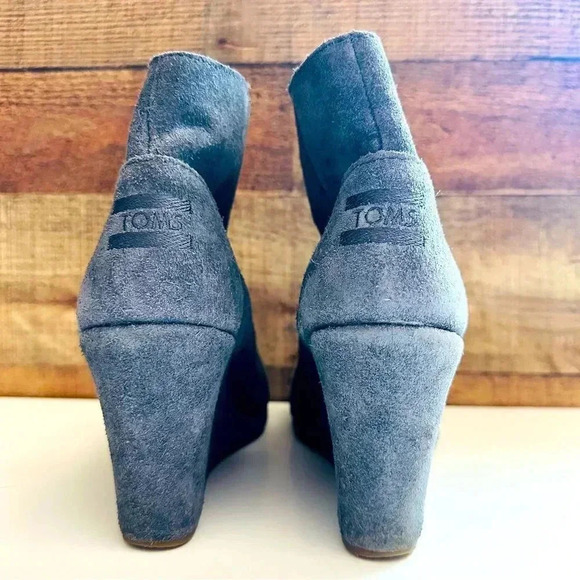 Toms Dark Gray Suede High Desert Wedge Booties - Picture 5 of 8